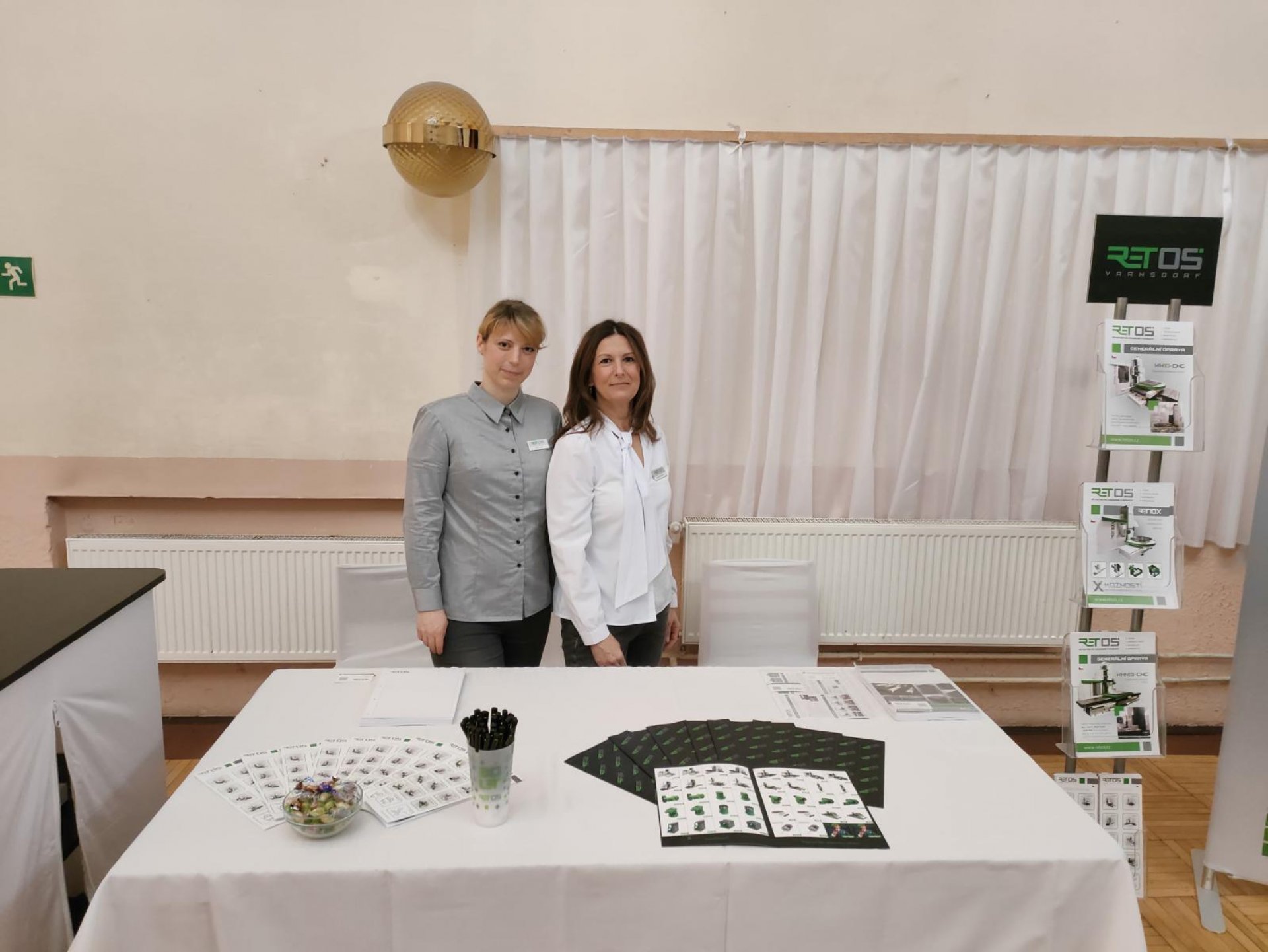 2025-02-26_burza_firem_radka_julia