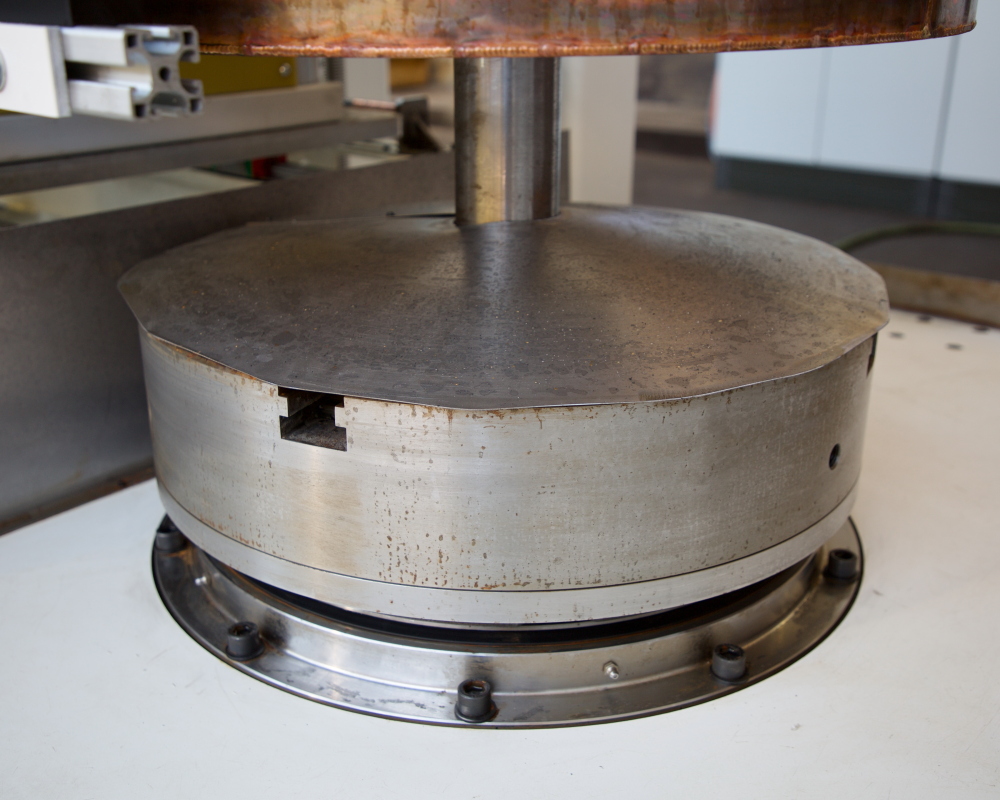 2025-08-07_9508_kalici_stroj_web