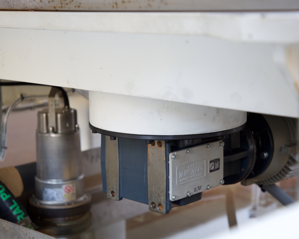 2025-08-07_9507_kalici_stroj_web