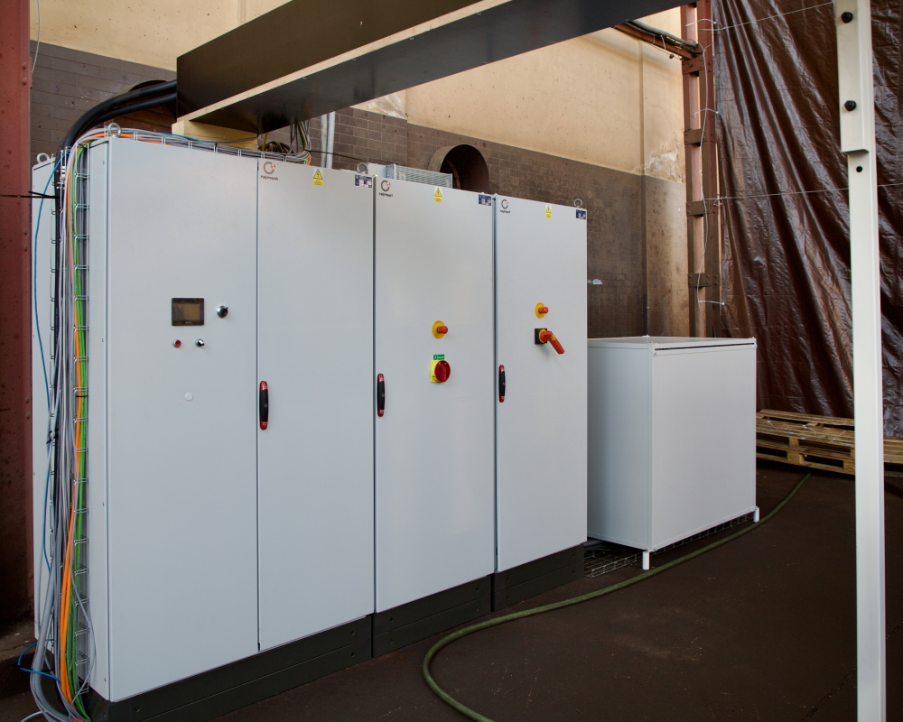 2025-08-07_9560_kalici_stroj_web