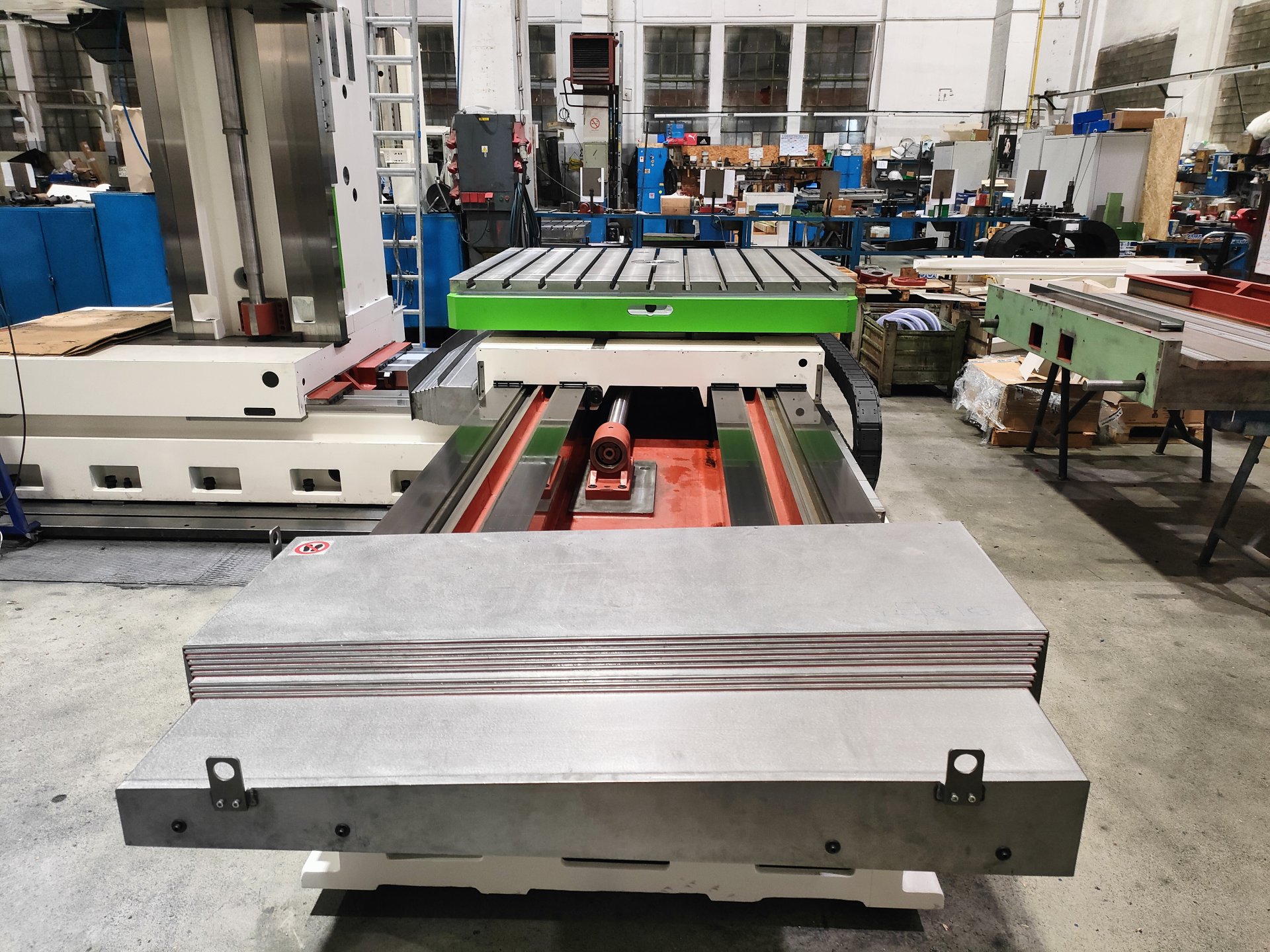 b_2025-11-26_whn13cnc-go-2025_ (2)