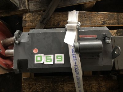 MOTOR SIEMENS 1FT6105-1AC71-4AH1_M059
